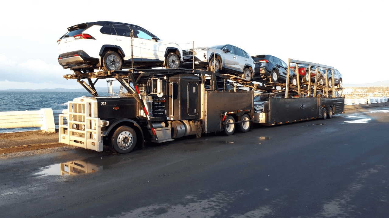 The Role of Customer Reviews in Selecting an Auto Transport Company