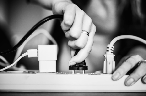 Frequent Electrical Problems at Home: Causes, Risks, and How to Resolve Them