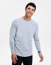 Feel Confident In The Ocean: Wearing A Long-Sleeved Rashie
